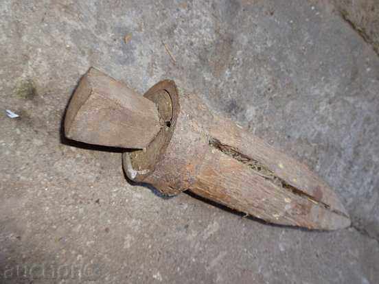 Ancient anvil for hair peeling - 7 Ancient anvil for hair peeling - 7