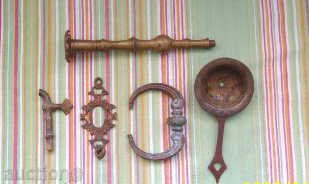 Lot of bronze items with price 19.00 BGN | € 9.71 Lot of bronze items with price 19.00 BGN | € 9.71