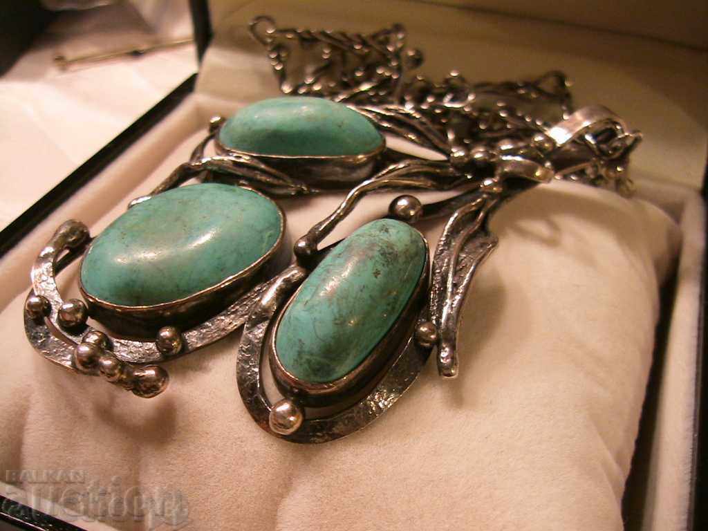 OLIVE SILVER WHEEL, SILVER AND TURQUOISE with price 500.00 BGN | € 255.65 OLIVE SILVER WHEEL, SILVER AND TURQUOISE with price 500.00 BGN | € 255.65