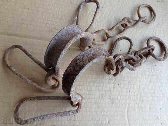 Old hand forged beads, chains, pranks, chains with price 43.00 BGN | € 21.99 Old hand forged beads, chains, pranks, chains with price 43.00 BGN | € 21.99