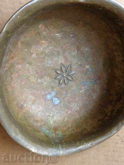 Old brass tray for bath, hammam, baker, brass vessel - 5 Old brass tray for bath, hammam, baker, brass vessel - 5