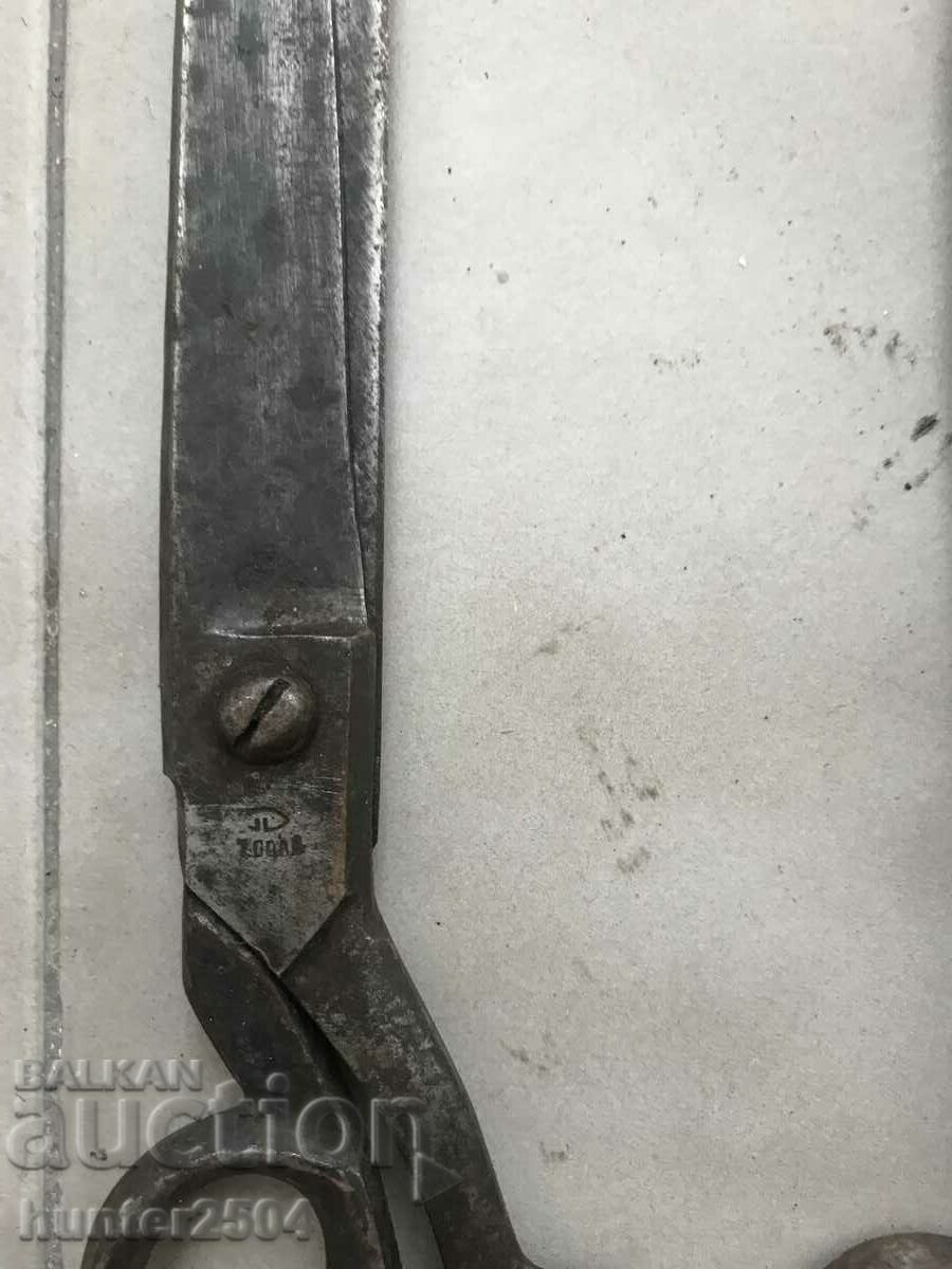Scissors - lot, old with price 19.95 BGN | € 10.20 Scissors - lot, old with price 19.95 BGN | € 10.20