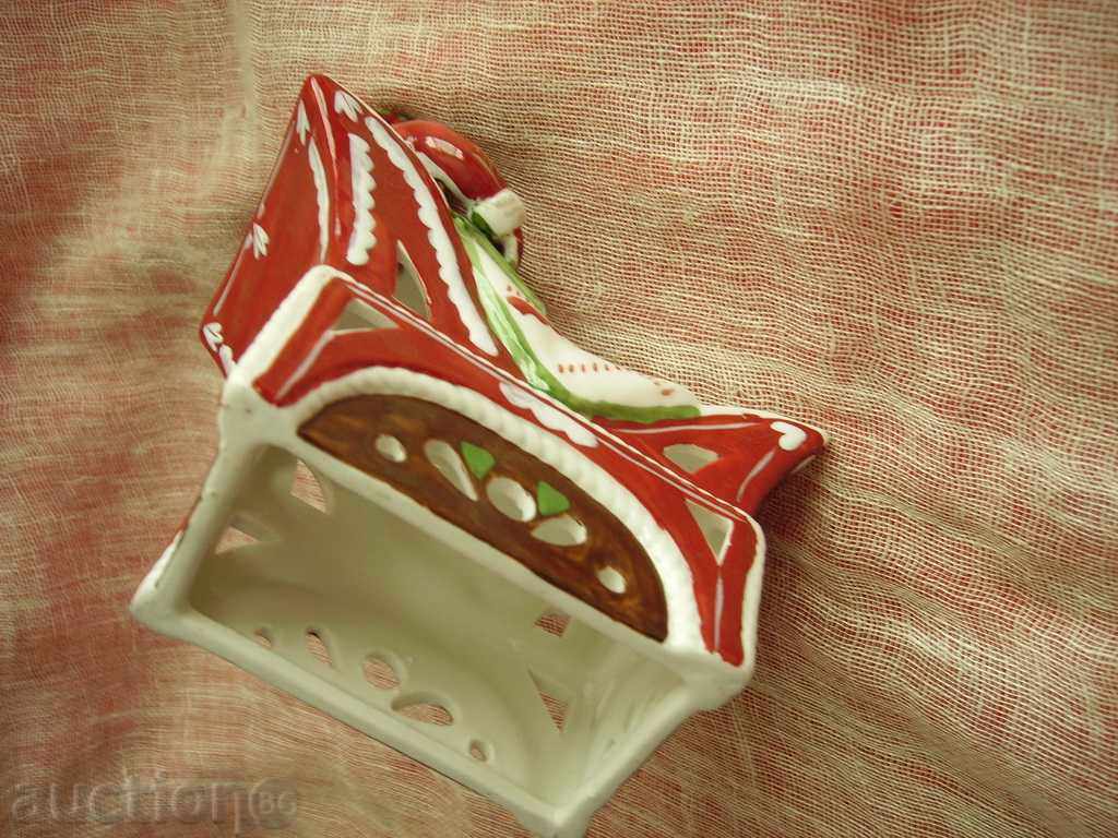 Delivery of Sell ​​a porcelain figure