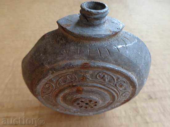 Auction Renaissance tin-lead pavour, vitalenik, metal vessel Auction Renaissance tin-lead pavour, vitalenik, metal vessel