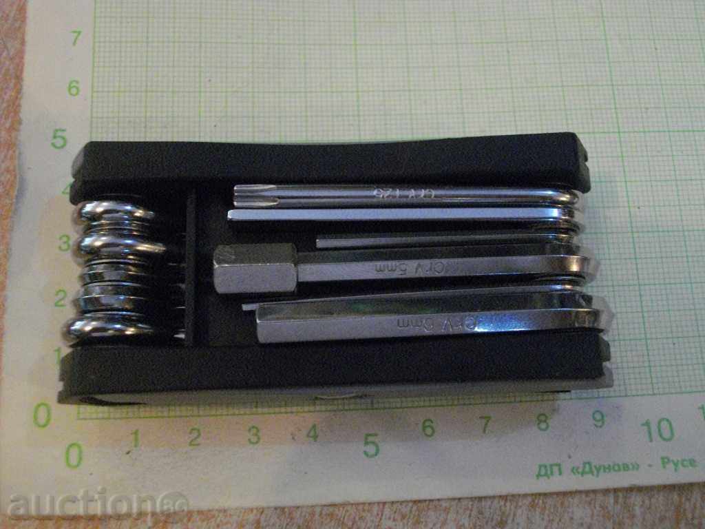 Παράδοση Οικουμενική σύνολο των κλειδιών Παράδοση Οικουμενική σύνολο των κλειδιών