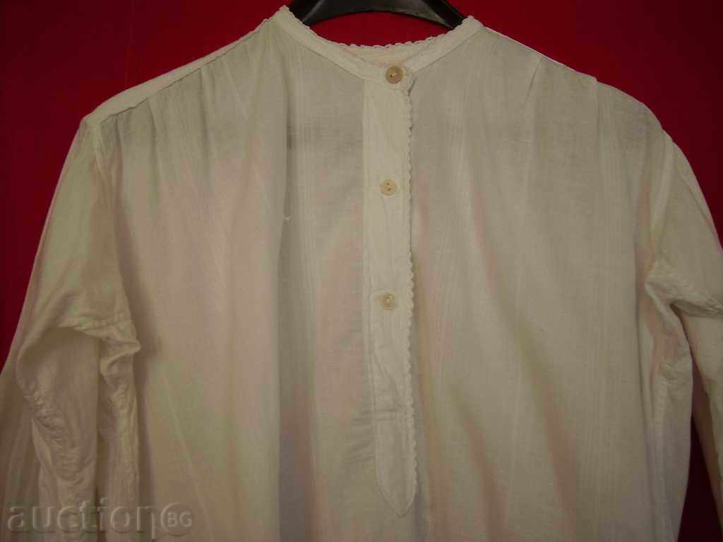 Auction I sell a ladies' authentic shirt Auction I sell a ladies' authentic shirt