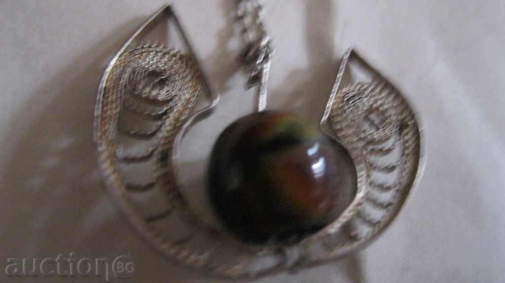 Δημοπρασία Antique καρφίτσα-Κολιέ Δημοπρασία Antique καρφίτσα-Κολιέ