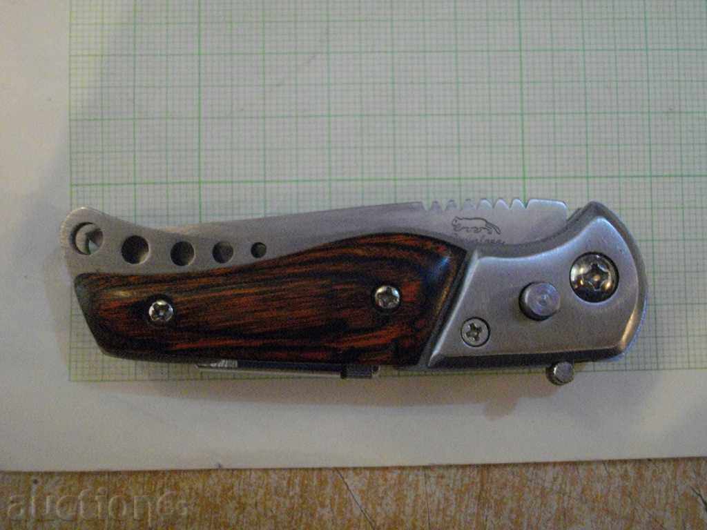 Knife small with flashlight folding - 3 - 6 Knife small with flashlight folding - 3 - 6