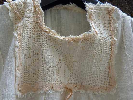 Women's shirt, costume, suckman, lace, apron with price 129.00 BGN | € 65.96 Women's shirt, costume, suckman, lace, apron with price 129.00 BGN | € 65.96