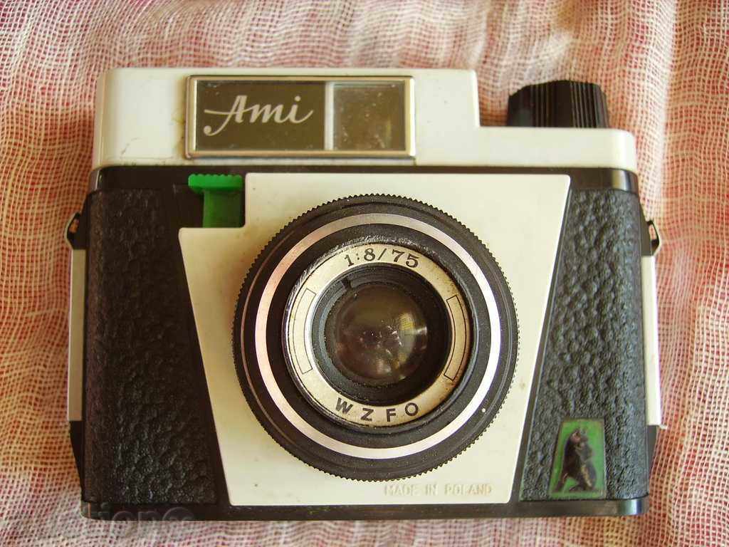 I sell old camera "Ami" with price 45.00 BGN | € 23.01 I sell old camera "Ami" with price 45.00 BGN | € 23.01