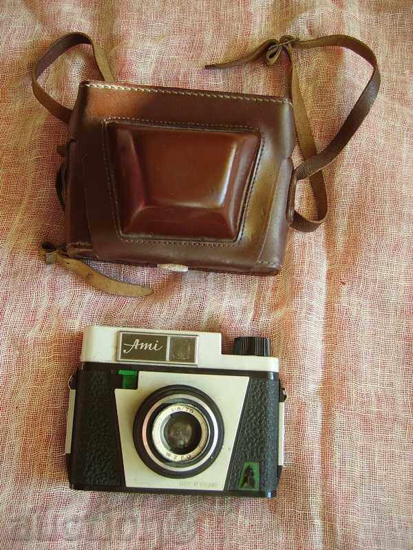 I sell old camera "Ami"