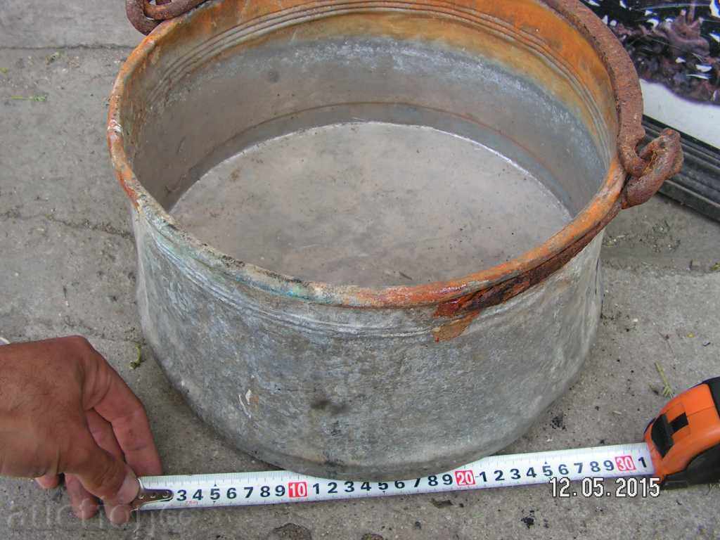 Auction  5160. STAR BAKAR MEDICAC AVERAGE BEAUTY MEN MED KALAIDISAN