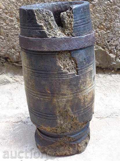 Old wood chiller, mortar, wooden, kettle, cork with price 56.00 BGN | € 28.63 Old wood chiller, mortar, wooden, kettle, cork with price 56.00 BGN | € 28.63