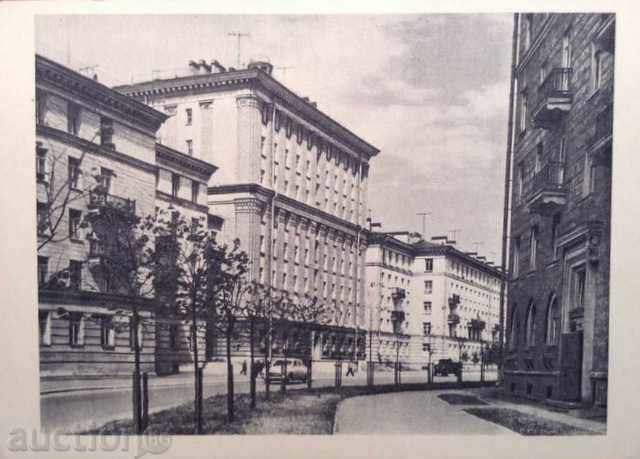 Polarnikov Street