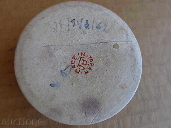 Auction Porcelain Cream Pouring Cream Box, Color Enamel Box Auction Porcelain Cream Pouring Cream Box, Color Enamel Box