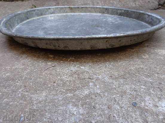 Delivery of Tray, blue, copper vessel, baker