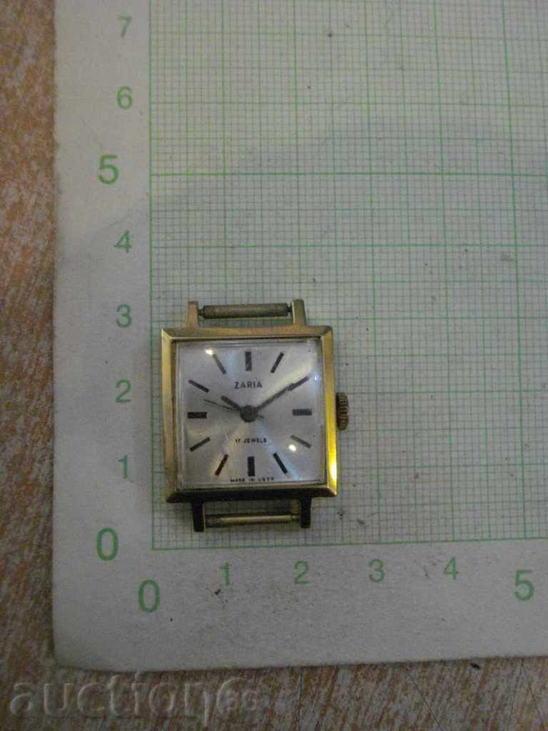 Часовник "ZARIA"  съветски ръчен дамски работещ