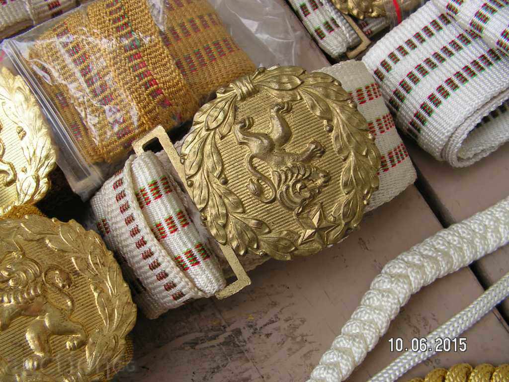 5316. BIG LOT MOTORWAYS 9 BELTS ONE TWO TWO ACCESSORIES - 6 5316. BIG LOT MOTORWAYS 9 BELTS ONE TWO TWO ACCESSORIES - 6