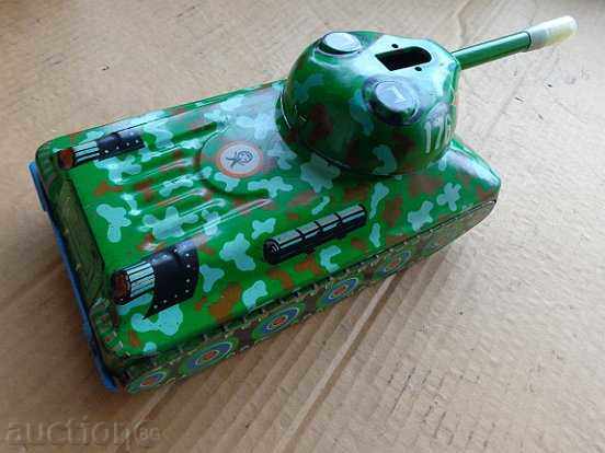 Auction Child toy tank toy Auction Child toy tank toy