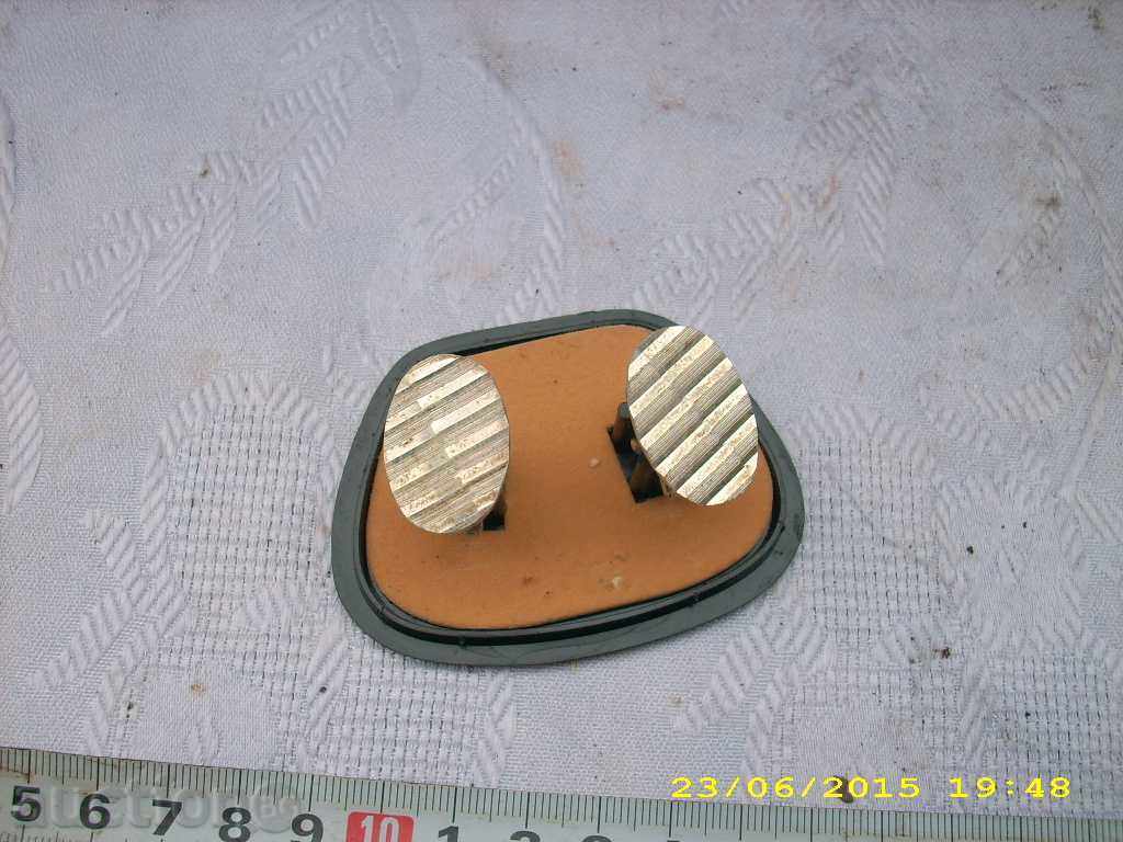 OLD HANDS WONDERFUL - 5