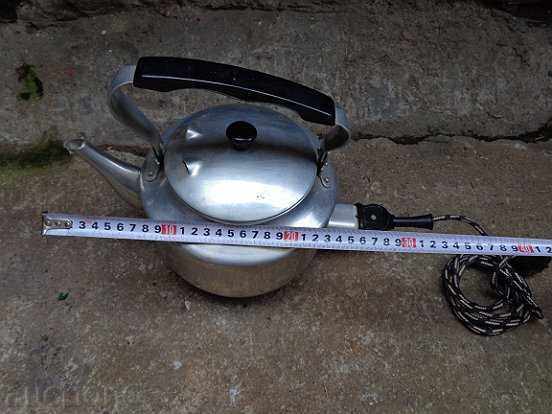 Electric teapot with cable from the 70s USSR with price 45.00 BGN | € 23.01 Electric teapot with cable from the 70s USSR with price 45.00 BGN | € 23.01