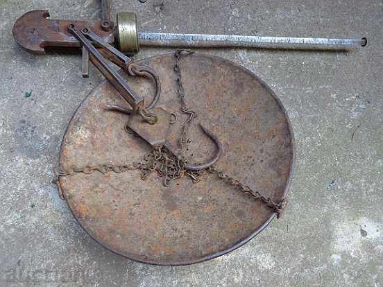 Old balance scale weight scale from the 30s of the 20th century with price 98.00 BGN | € 50.11 Old balance scale weight scale from the 30s of the 20th century with price 98.00 BGN | € 50.11