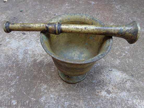 Παράδοση Γουδοχέρι, γουδί και γουδοχέρι Παράδοση Γουδοχέρι, γουδί και γουδοχέρι