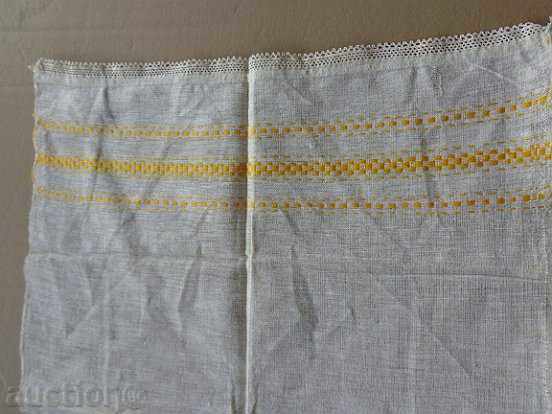 Kenar vechi stofa, cusatura, lizieră broderie cu preț 35.00 BGN | € 17.90 Kenar vechi stofa, cusatura, lizieră broderie cu preț 35.00 BGN | € 17.90