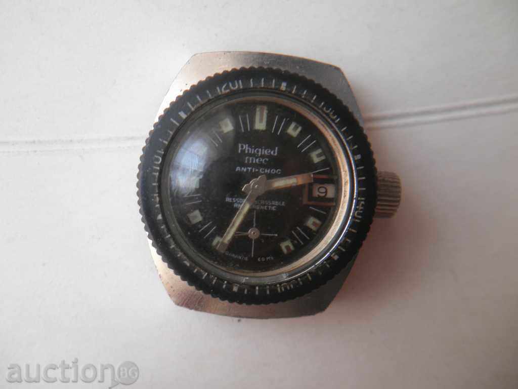 Ladies watch phigied mec with price 40.00 BGN | € 20.45 Ladies watch phigied mec with price 40.00 BGN | € 20.45