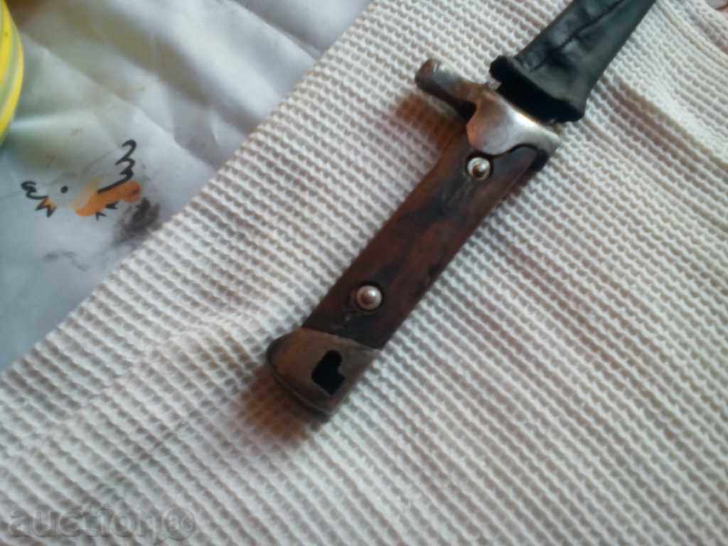 Auction  chopped blade bayonet