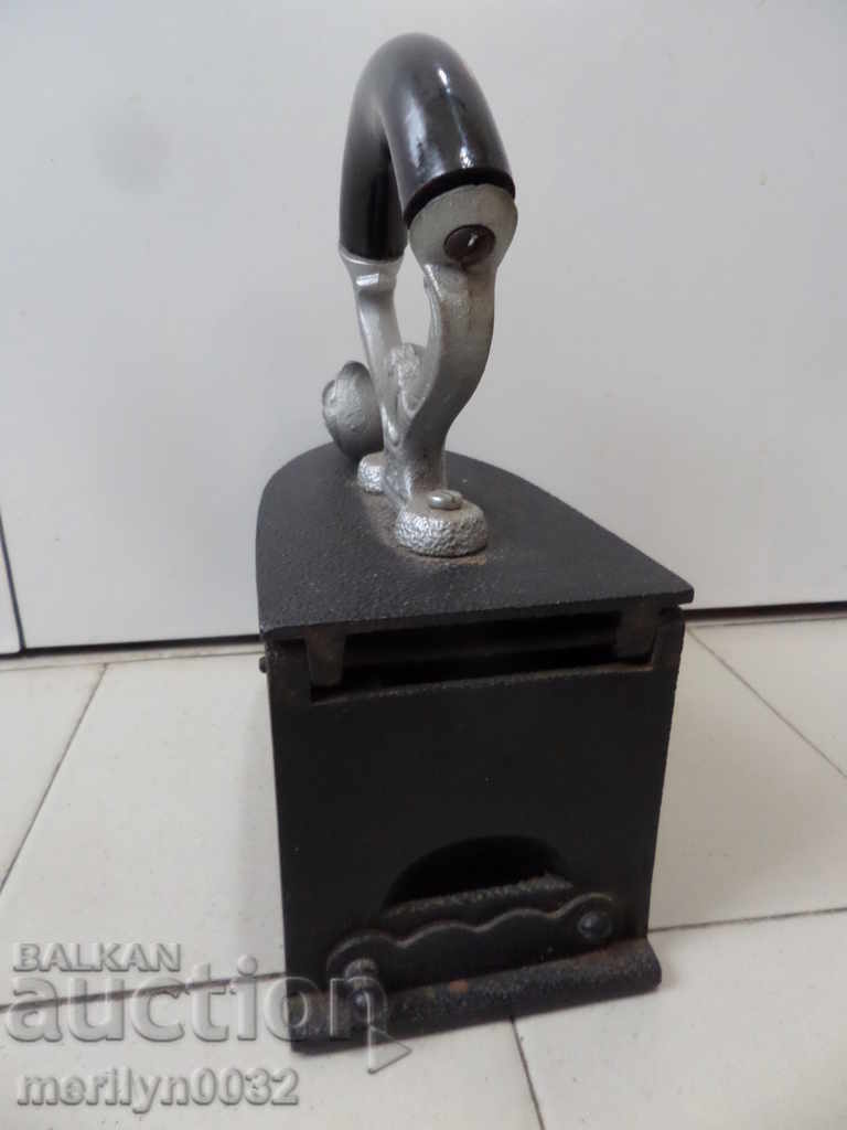 Παλιά σιδήρου στην πυρκαγιά - 6 Παλιά σιδήρου στην πυρκαγιά - 6