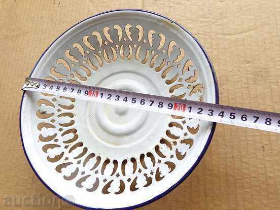 Enamelled container, panner, colander, fruit bowl, pan with price 39.00 BGN | € 19.94 Enamelled container, panner, colander, fruit bowl, pan with price 39.00 BGN | € 19.94