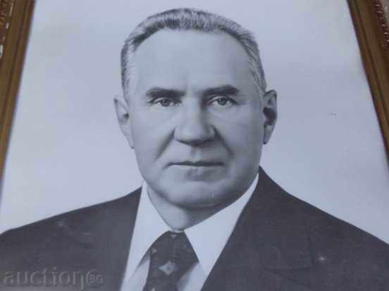 Delivery of Sat photo framed, portrait of Alexei Kosigin Delivery of Sat photo framed, portrait of Alexei Kosigin