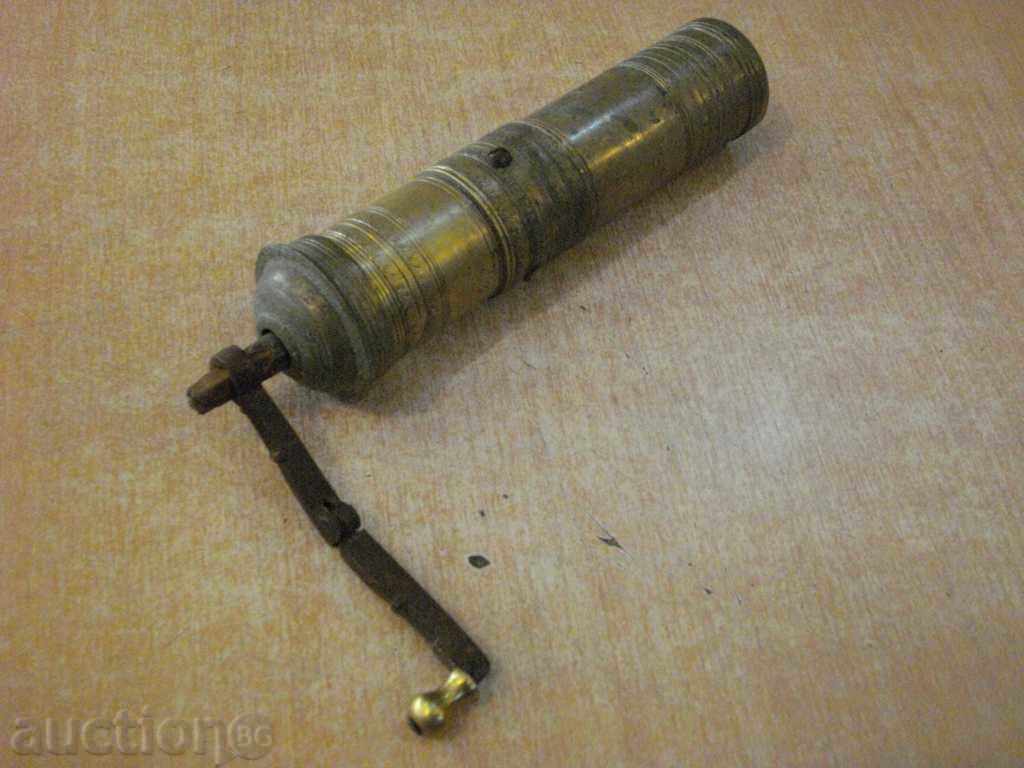 Auction Coffeemaker big bronze old - 2 Auction Coffeemaker big bronze old - 2