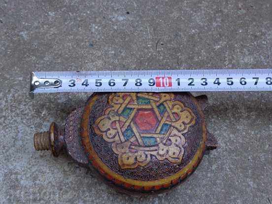 An old pyrographic vase, a bathtub, a wooden paving with price 55.00 BGN | € 28.12 An old pyrographic vase, a bathtub, a wooden paving with price 55.00 BGN | € 28.12