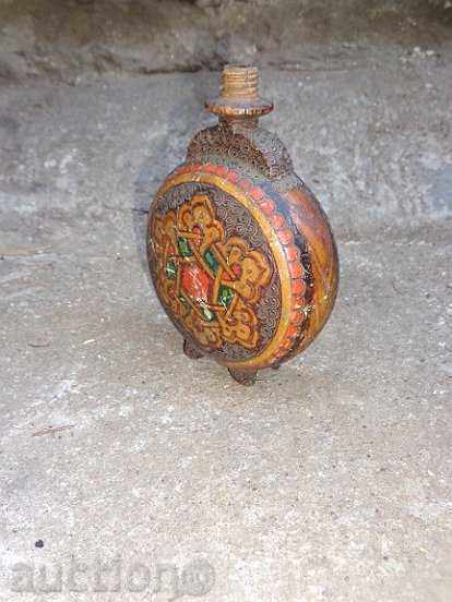 An old pyrographic vase, a bathtub, a wooden paving - 6 An old pyrographic vase, a bathtub, a wooden paving - 6