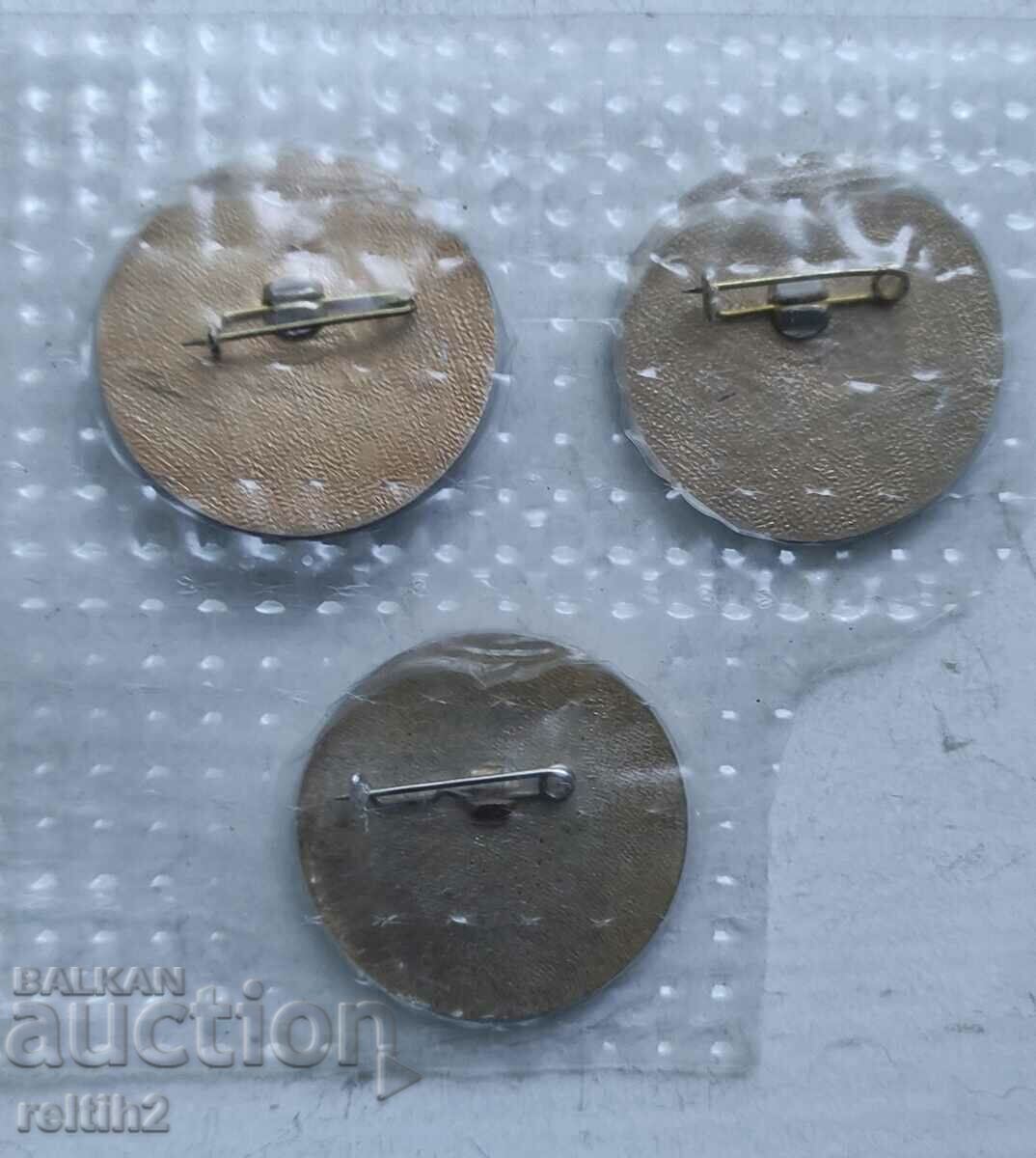 Football badges - 6 Football badges - 6