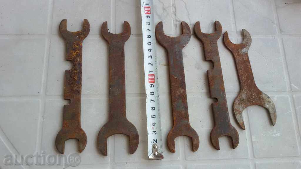 Παράδοση που πολλά κλειδιά αντίκες Παράδοση που πολλά κλειδιά αντίκες