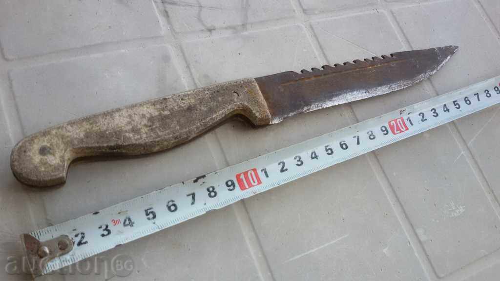 Ancient knife with price 21.00 BGN | € 10.74