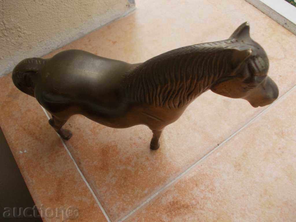 Auction  Con-messing