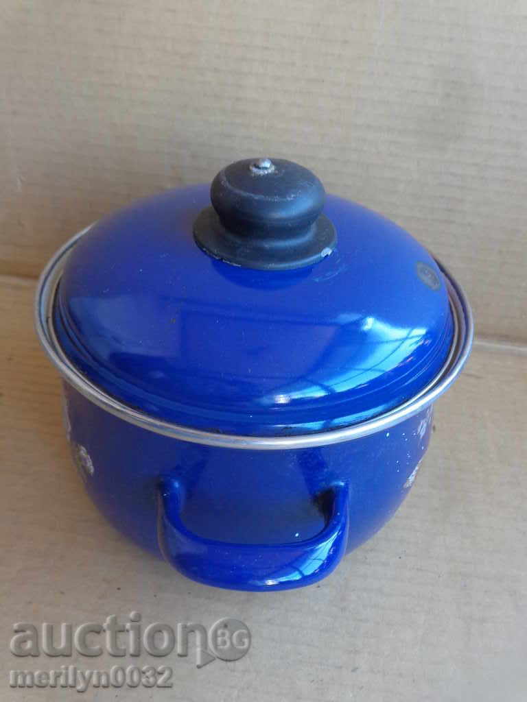 Delivery of Old Sauce pot, enameled vessel, enamel, USSR Delivery of Old Sauce pot, enameled vessel, enamel, USSR