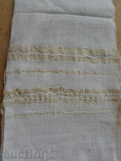 Licitație Pânză veche cu franjuri cu dantelă, tricotat, franjuri cu broderie Licitație Pânză veche cu franjuri cu dantelă, tricotat, franjuri cu broderie