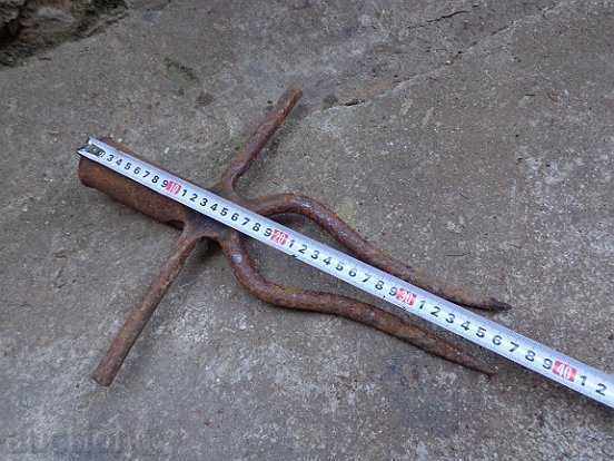 Παράδοση Συσκευές, τα εργαλεία, σφυρήλατο σίδερο Παράδοση Συσκευές, τα εργαλεία, σφυρήλατο σίδερο