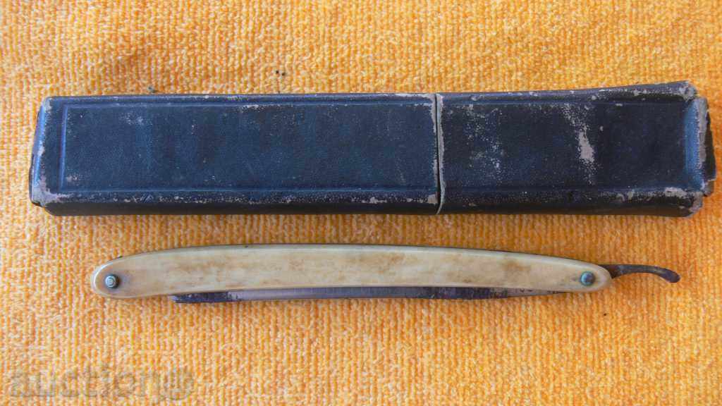 STAR BRUSH "Crown & Sword Razor with price 35.00 BGN | € 17.90