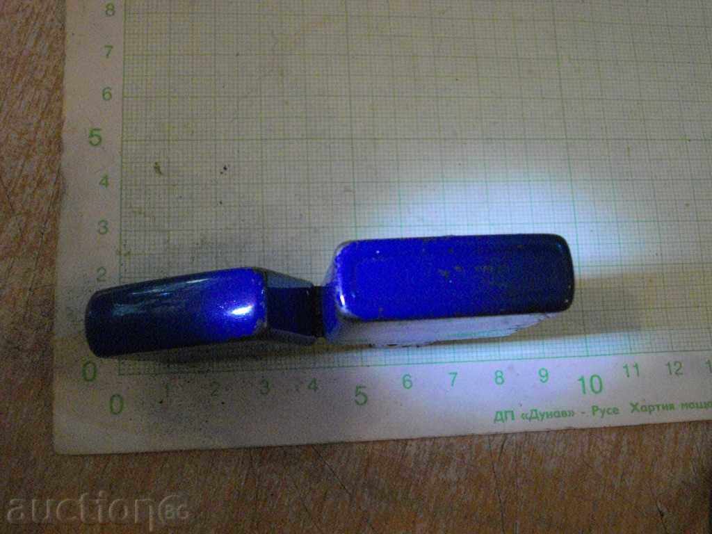 Auction  Lighter gasoline blue
