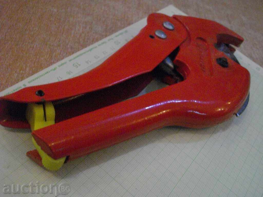 Ψαλίδι * MAIQI - PP - R1 - 5/8 «* για την κοπή σωλήνων PVC - 6