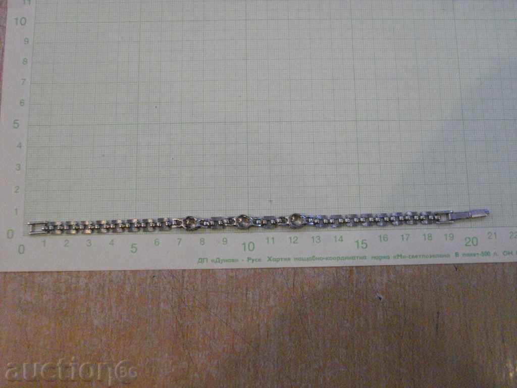 Верижка с камъни имитационна бижутерия - 1 с цена 3.00 лв. | € 1.53 Верижка с камъни имитационна бижутерия - 1 с цена 3.00 лв. | € 1.53