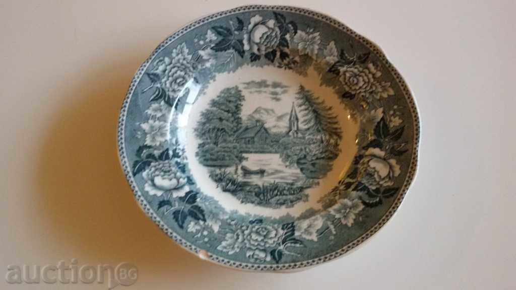 старинна чиния за стена итереор декорация