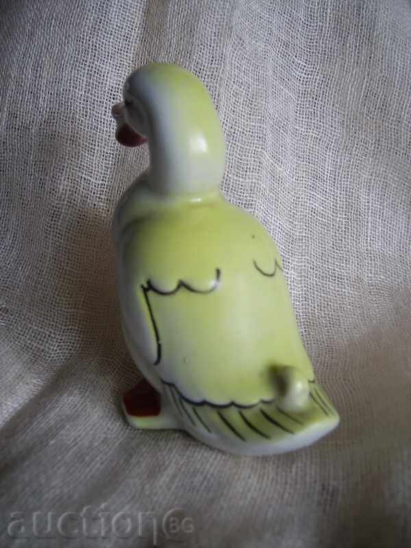 Аукцион Продавам порцеланова фигурка Аукцион Продавам порцеланова фигурка