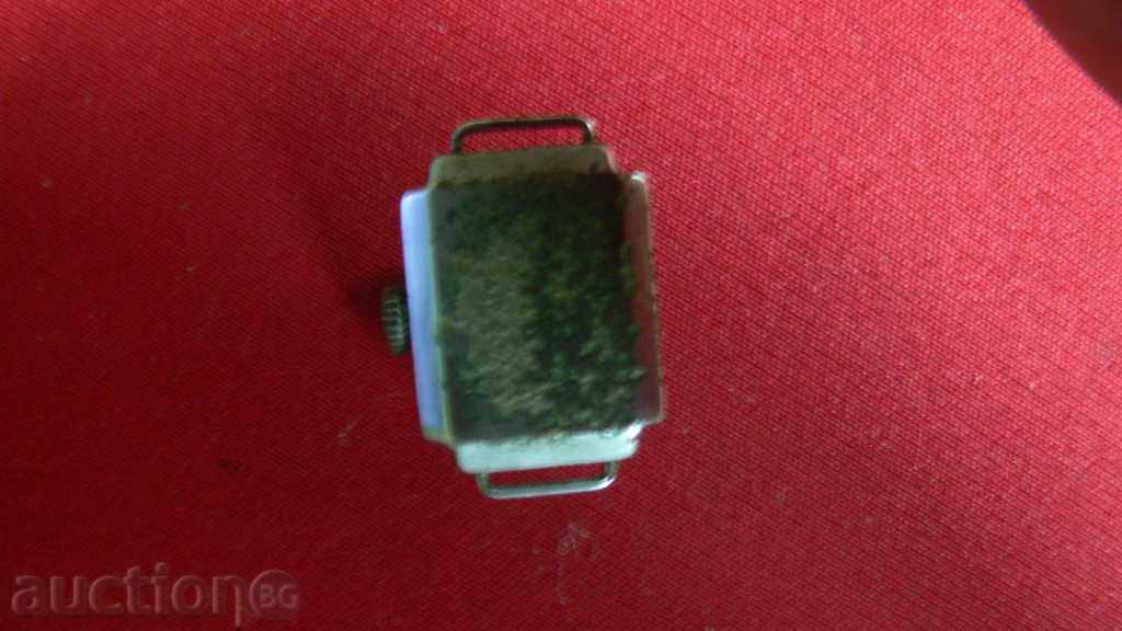 CLOCK "ZARYA" with price 2.00 BGN | € 1.02